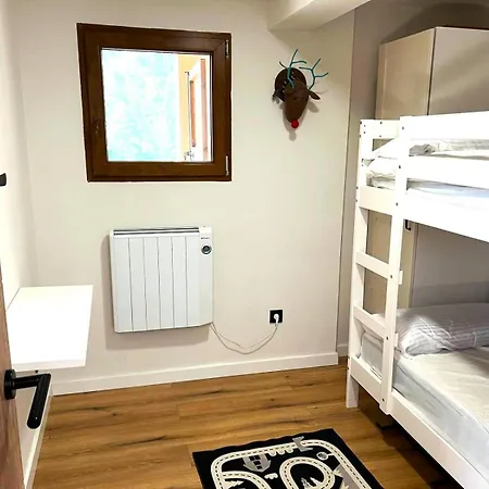Apartment Ii La Molina (Girona)